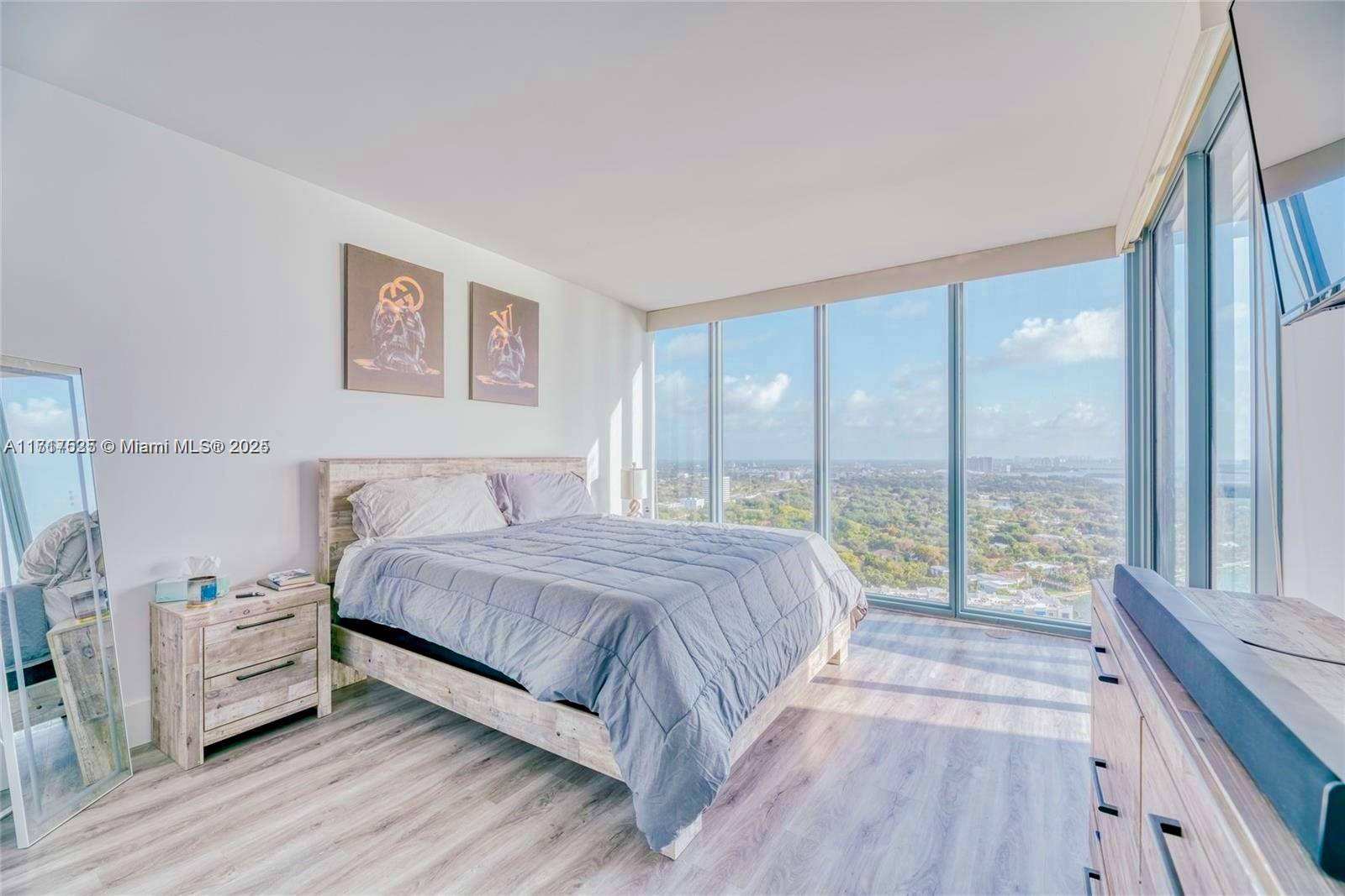 Miami, FL 33137,601 NE 36th St #2707