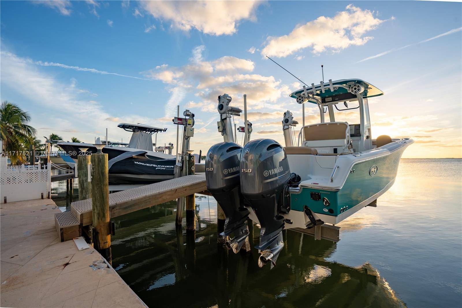 Key Largo, FL 33037,325 Calusa St 326