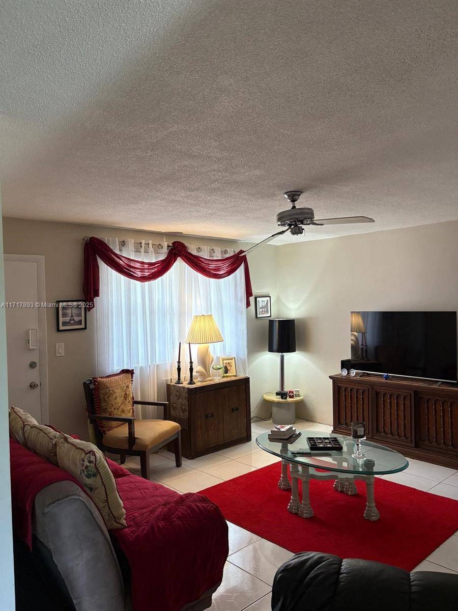 Miami, FL 33162,16801 NE 13th Ave #107