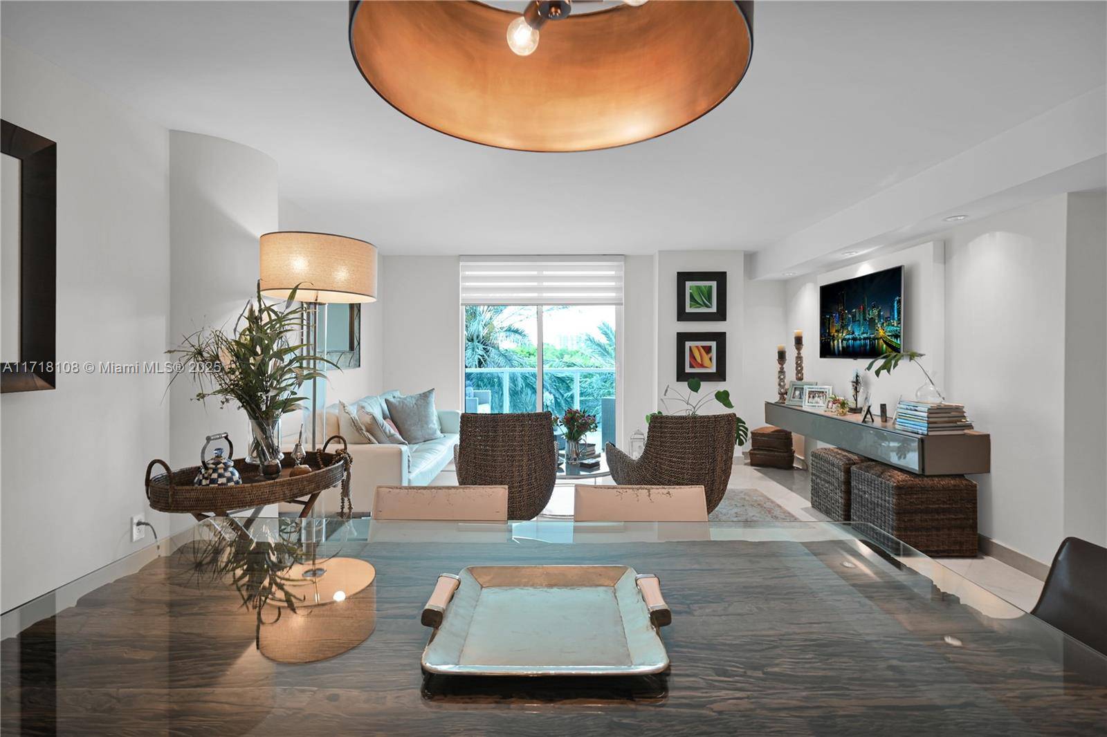 Miami, FL 33129,2101 Brickell Ave #301