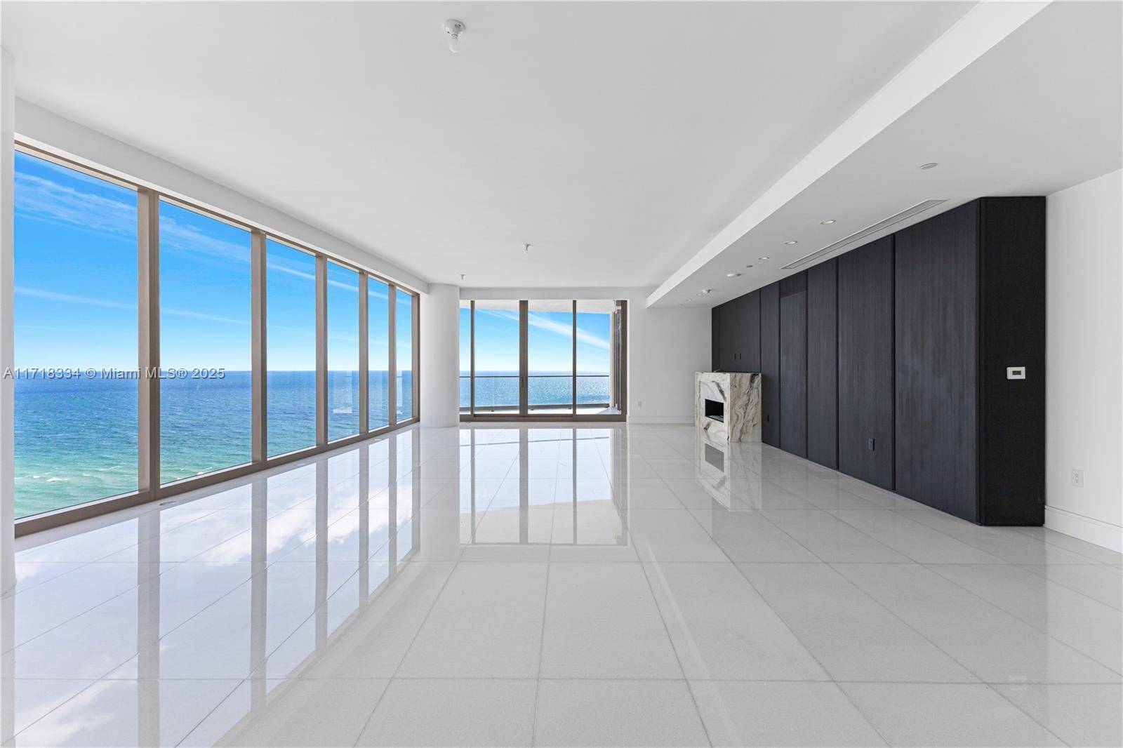 Sunny Isles Beach, FL 33160,17975 collins ave #1802