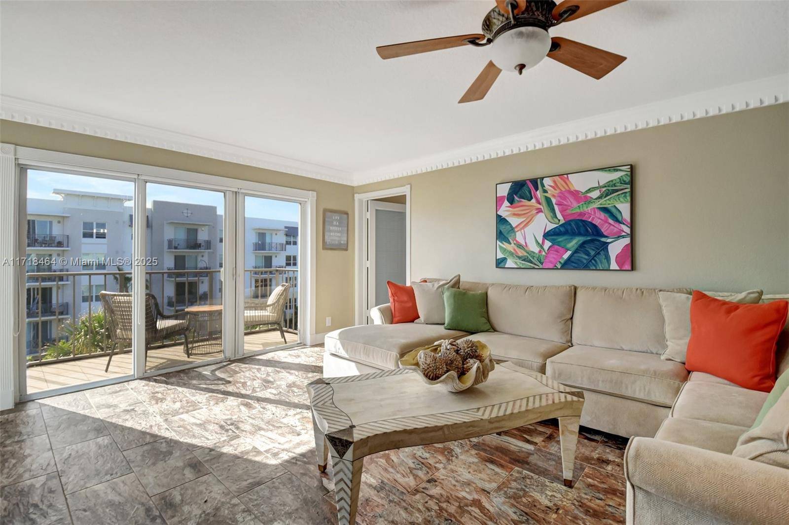 Lantana, FL 33462,1206 S Lake Dr #504