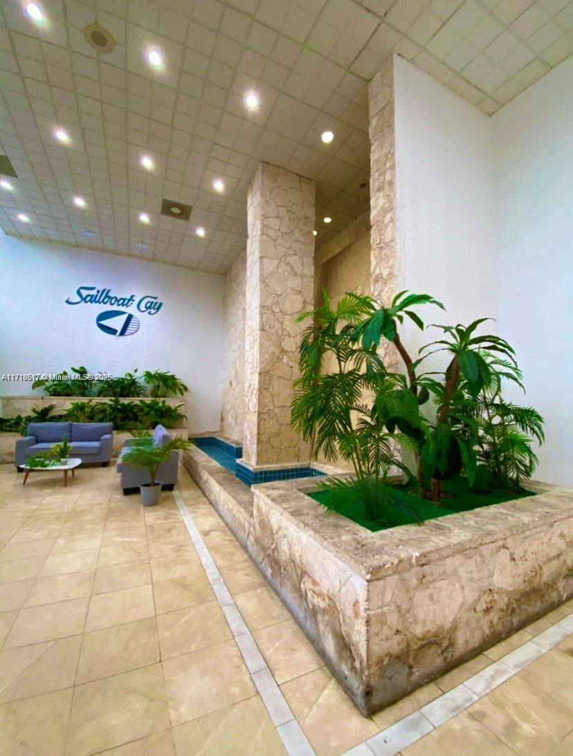 North Miami, FL 33181,13499 Biscayne Blvd #1507