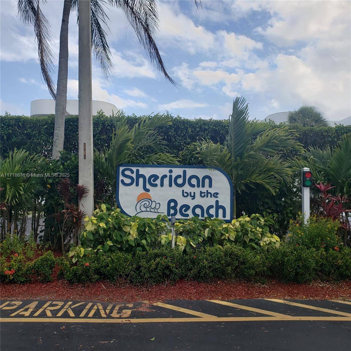 Hollywood, FL 33020,1480 Sheridan St #13B