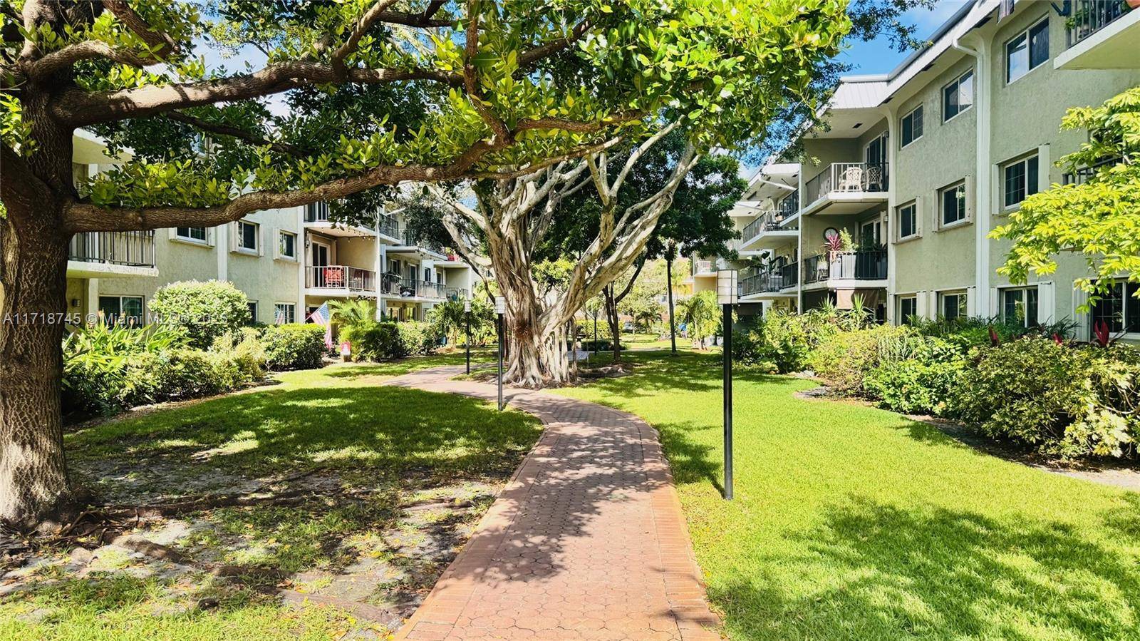 Wilton Manors, FL 33334,3004 NE 5th Ter #101-C
