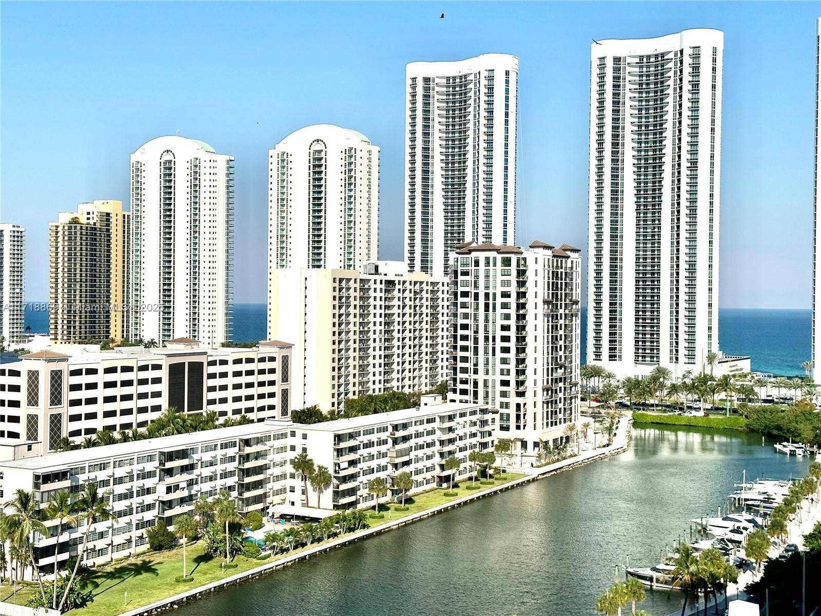 Sunny Isles Beach, FL 33160,500 Bayview Dr #1531