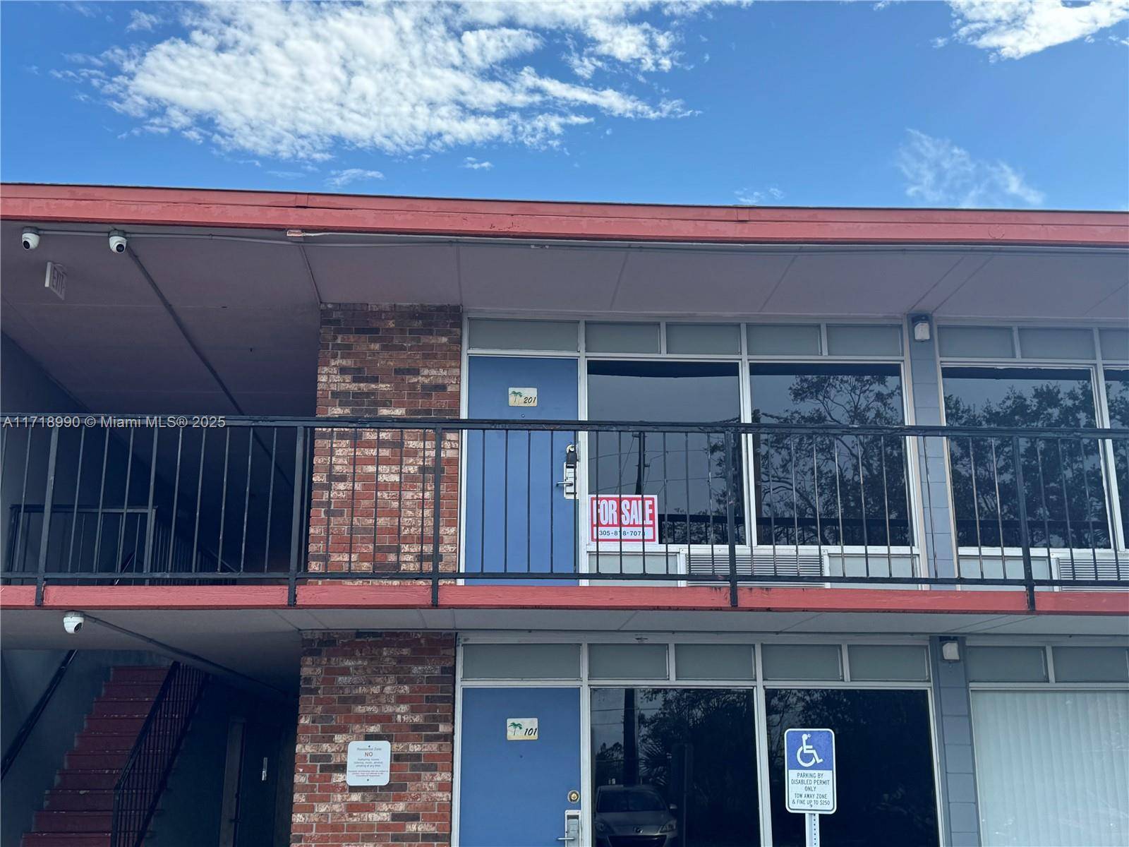 Davenport, FL 33837,43420 Highway 27 #201