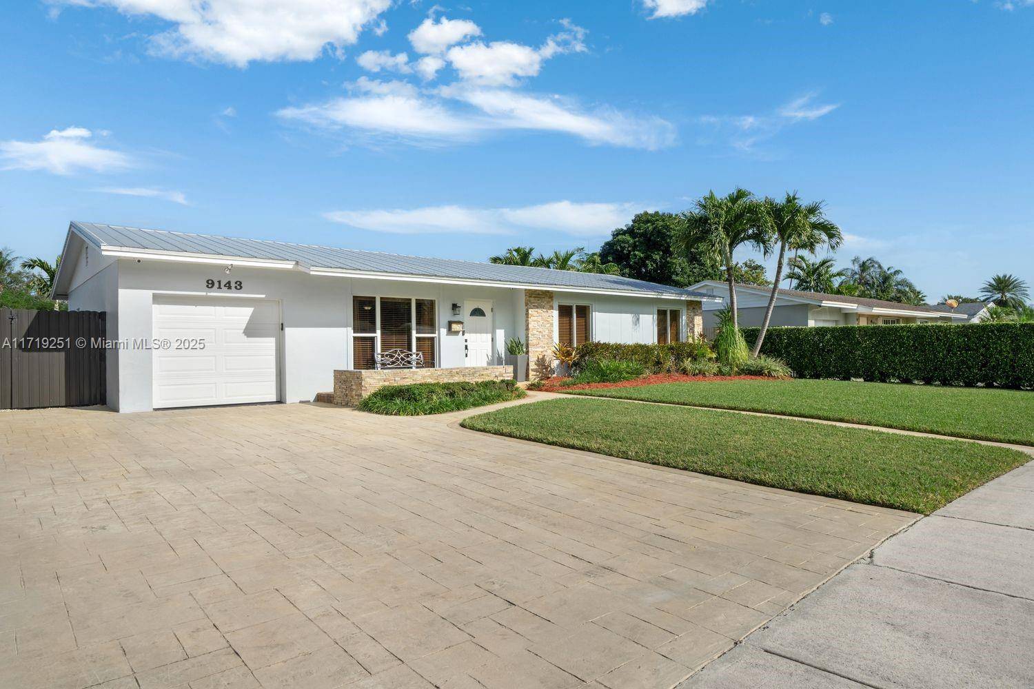 Palmetto Bay, FL 33157,9143 SW 181st St