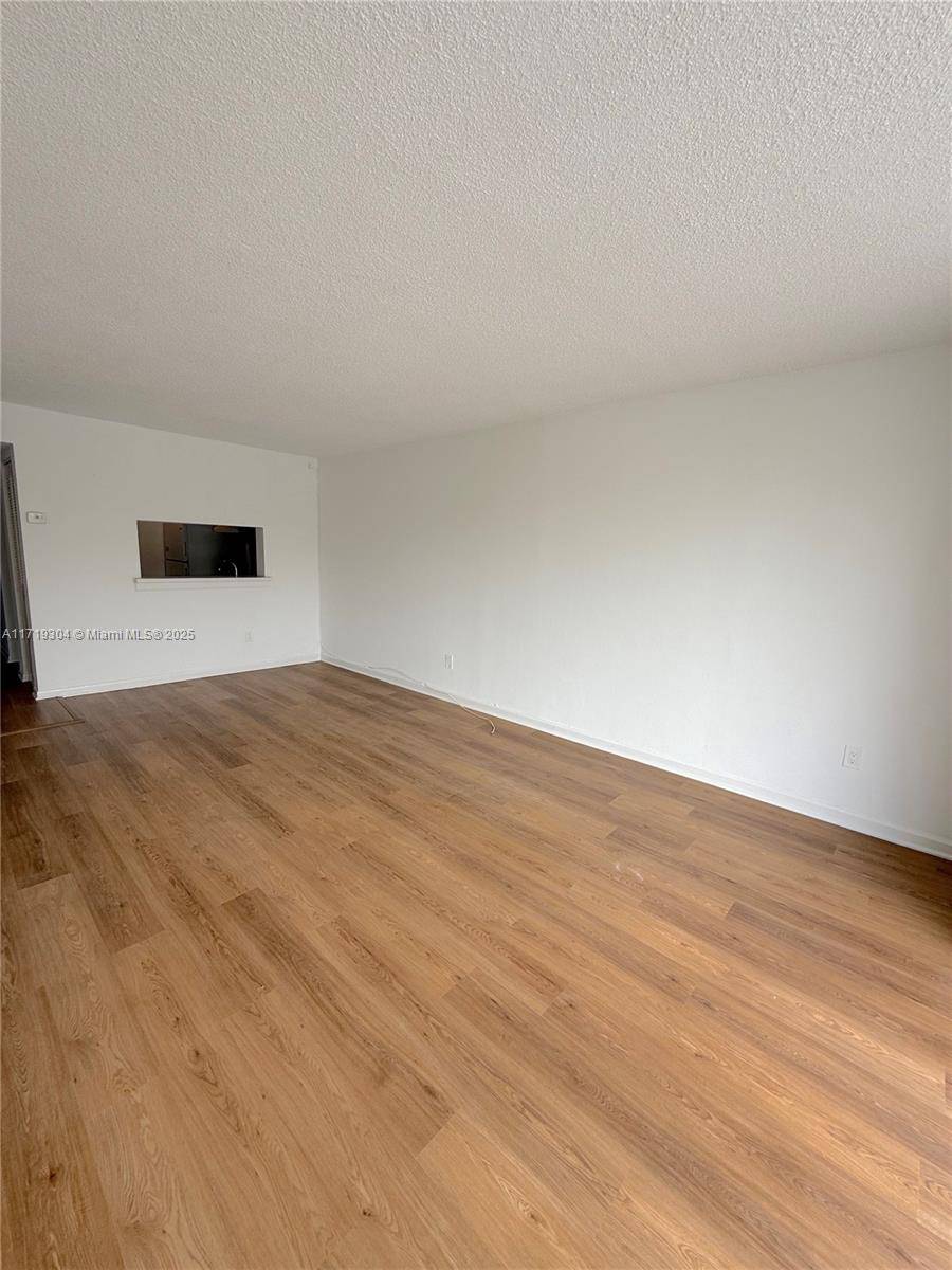 Miami, FL 33169,482 NW 165th St Rd #A-307