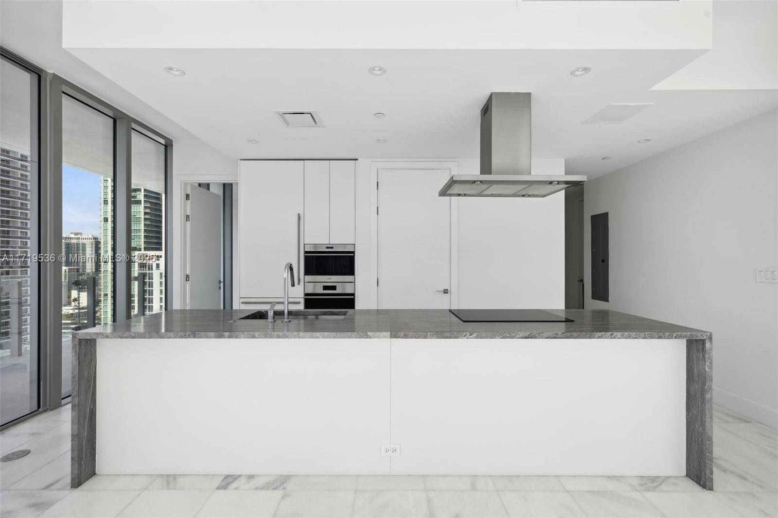 Miami, FL 33137,700 NE 26th Terr #1905