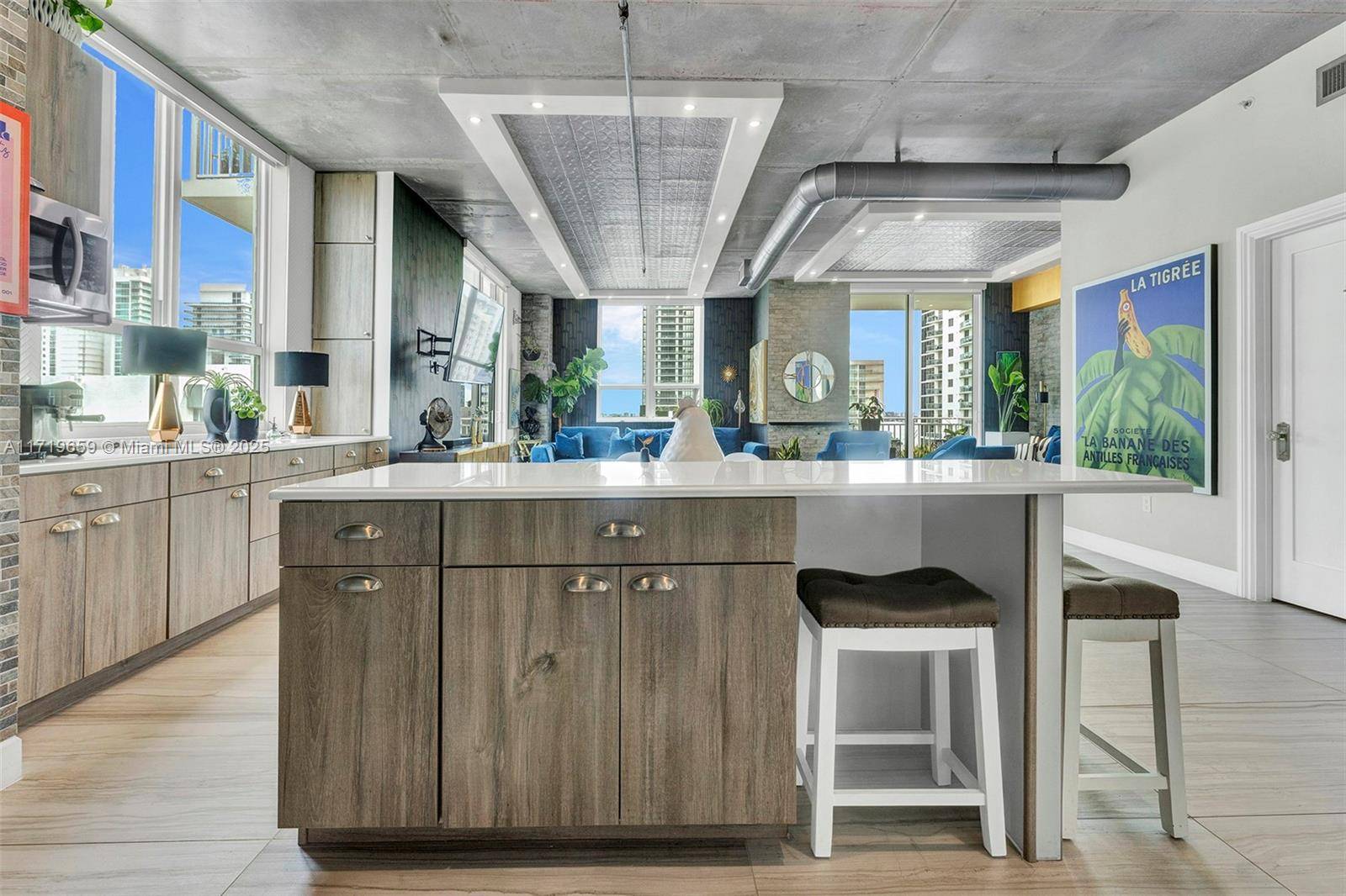 Miami, FL 33137,2275 Biscayne Blvd #804