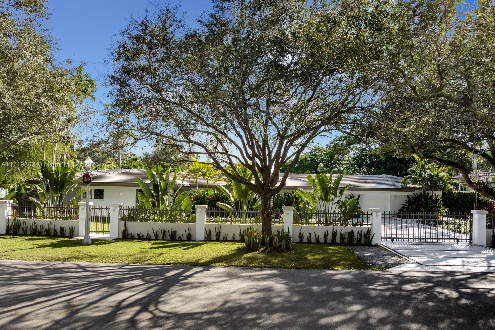 Coral Gables, FL 33146,4144 Pinta Ct