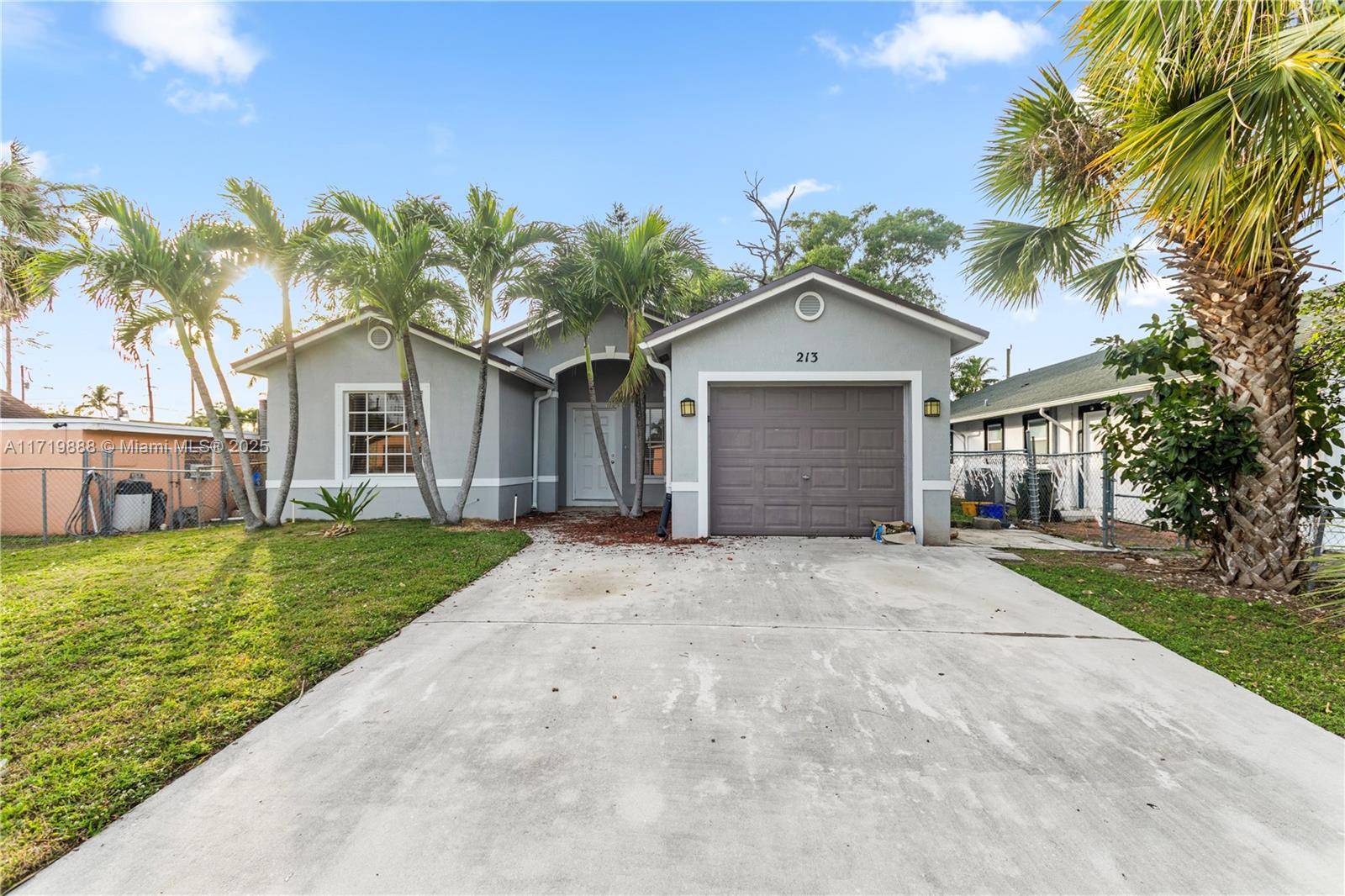 Green Acres, FL 33463,213 Perry Ave