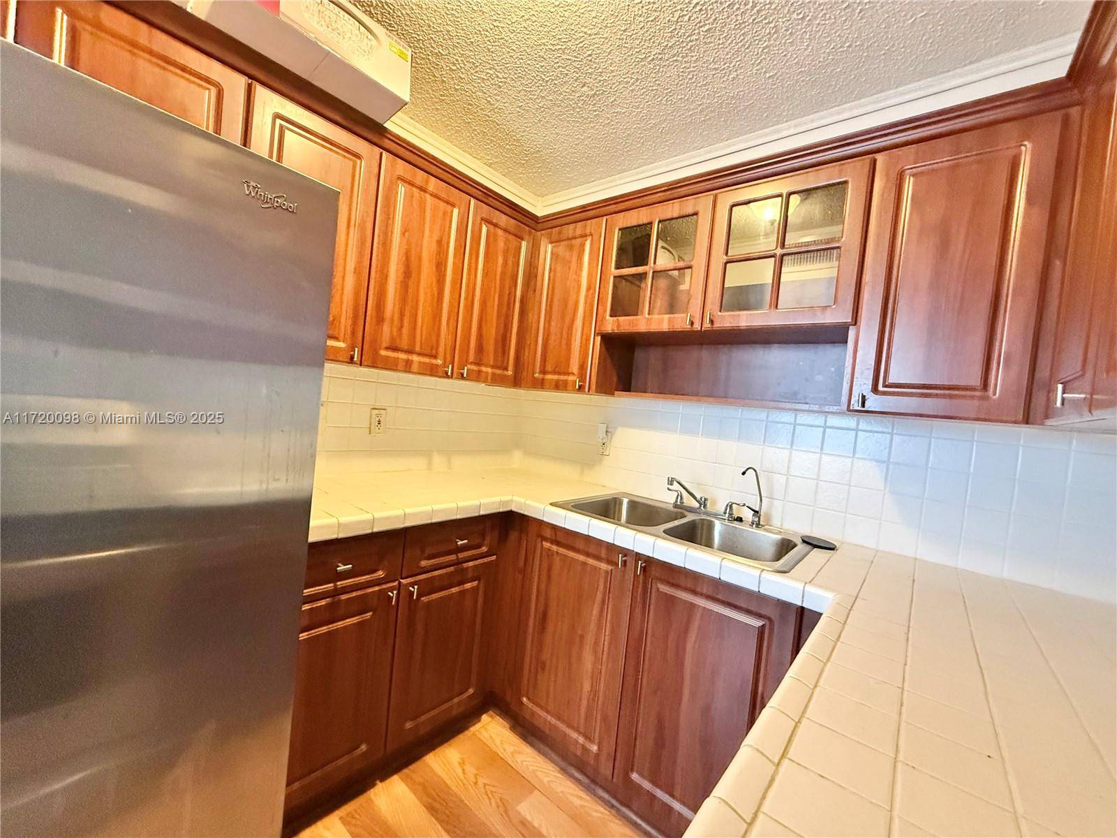 North Miami Beach, FL 33160,3660 NE 166th St #516