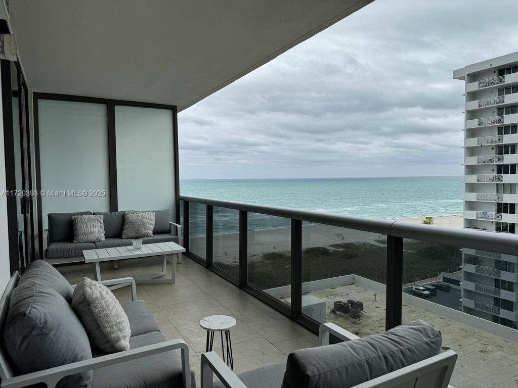 Miami Beach, FL 33140,5875 Collins Ave #1104