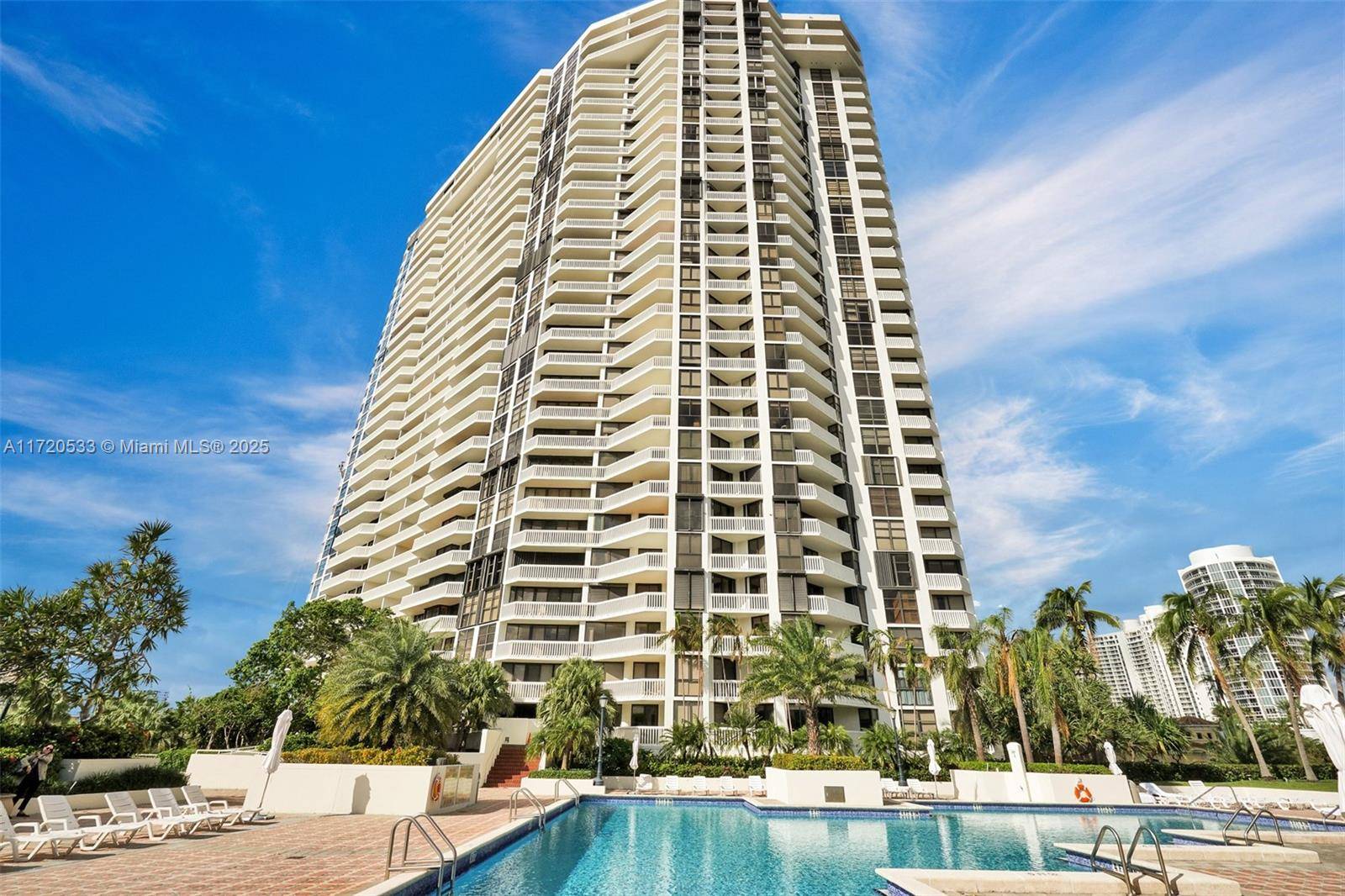Aventura, FL 33160,1000 Island Blvd #708