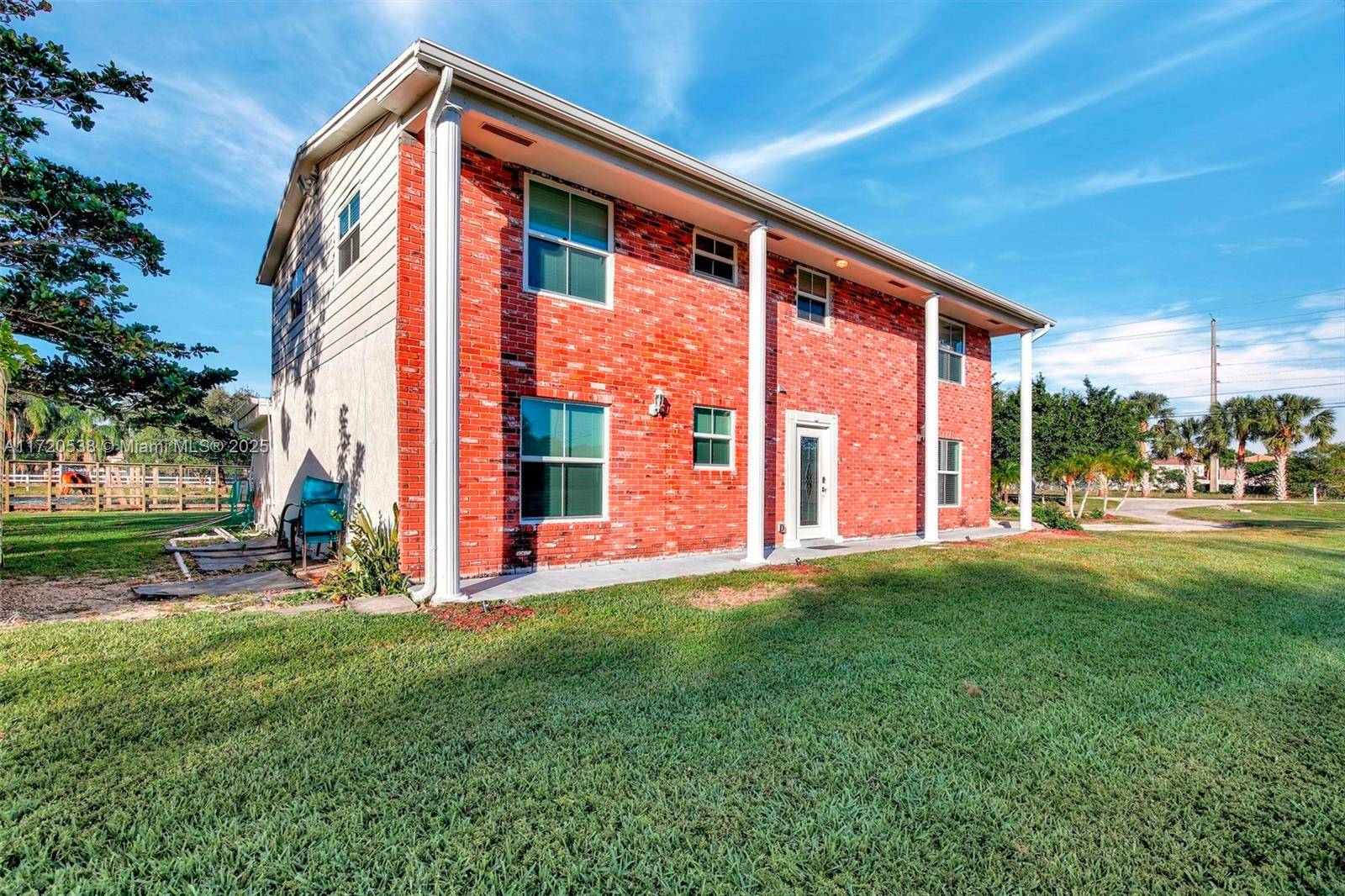 Plantation, FL 33323,1201 Old Hiatus Rd
