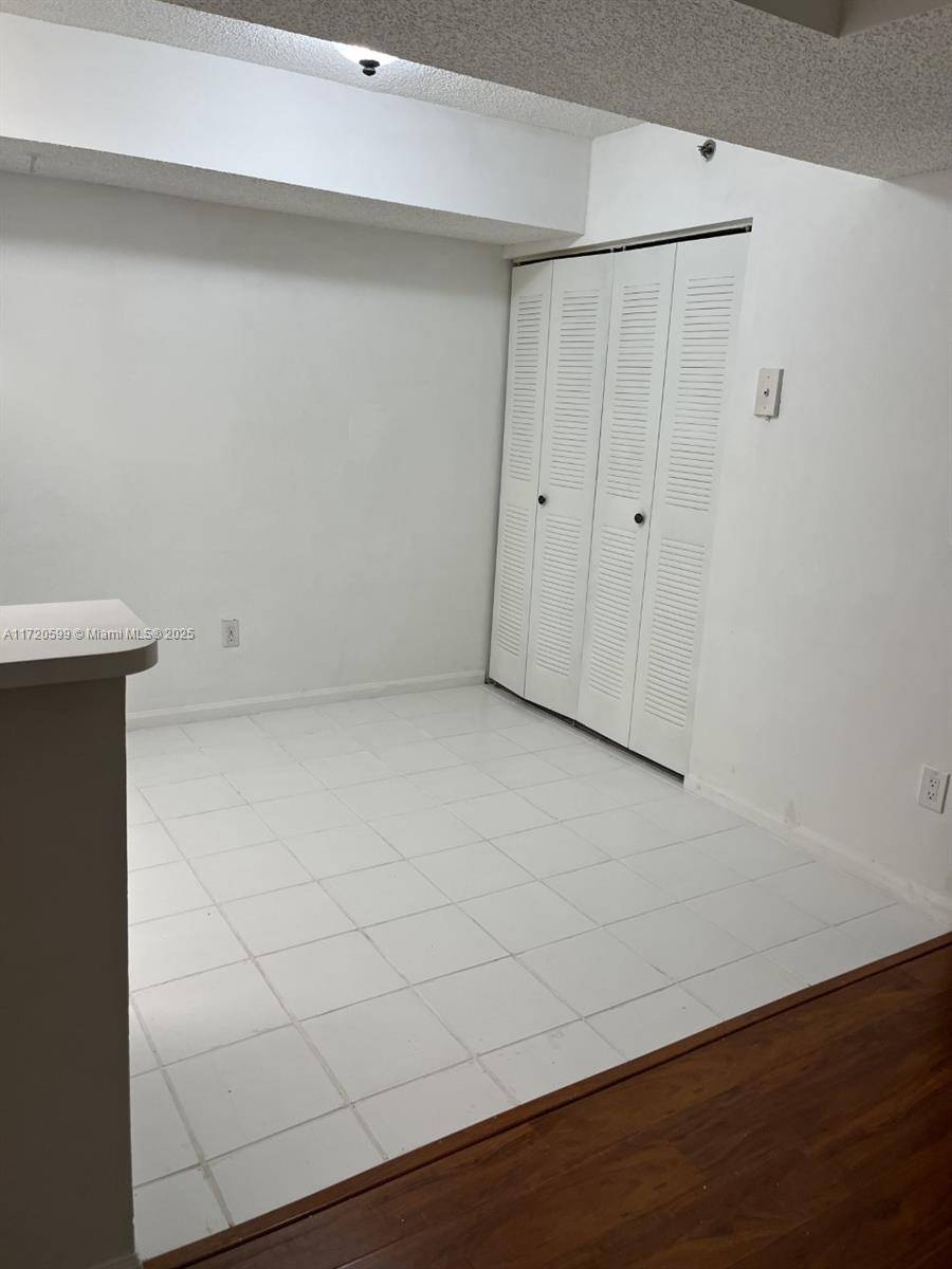 Coconut Creek, FL 33073,5540 NW 61st St #422