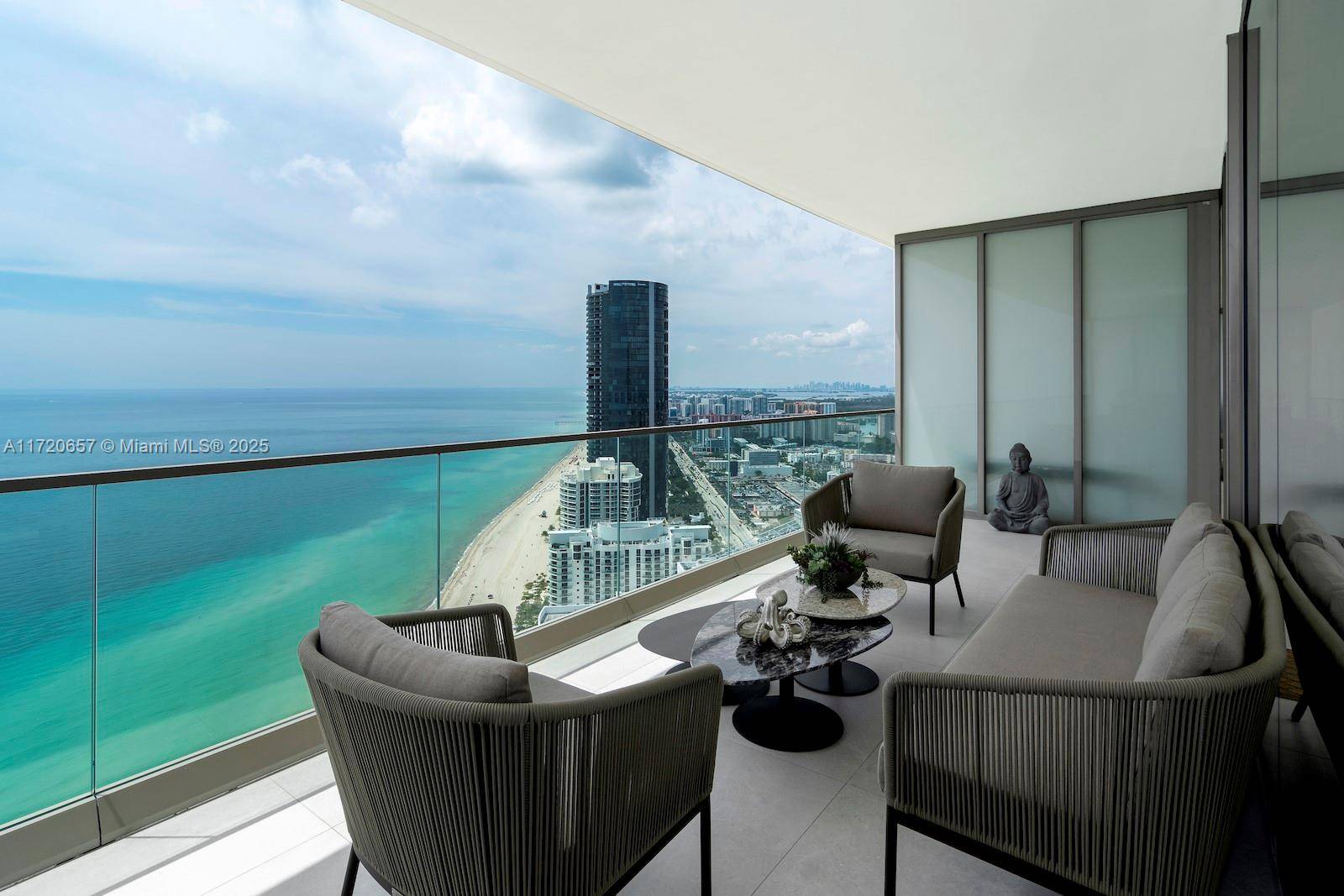 Sunny Isles Beach, FL 33160,18975 Collins Ave #4102