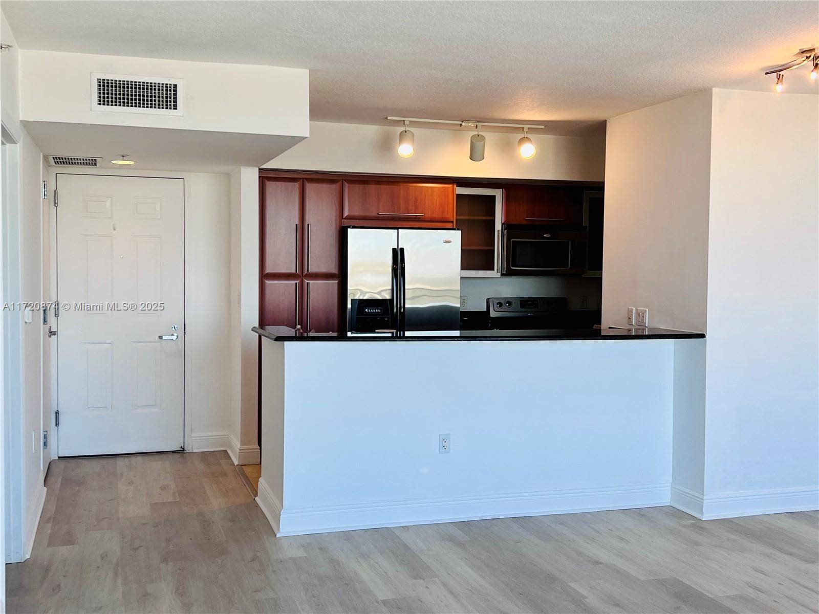Miami, FL 33145,3232 SW 22nd Ter #1506