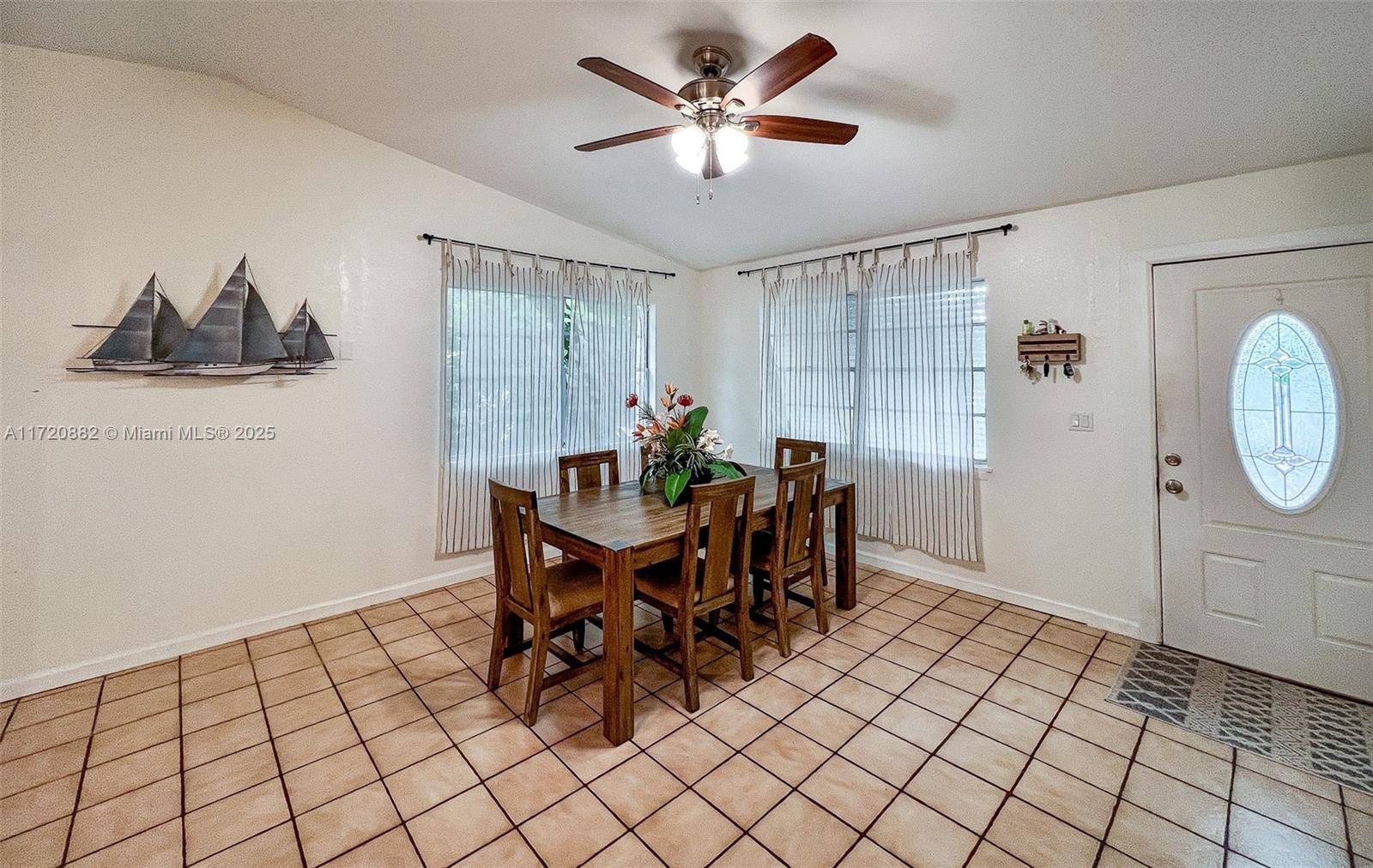 Tavernier, FL 33070,130 Ocean View Dr