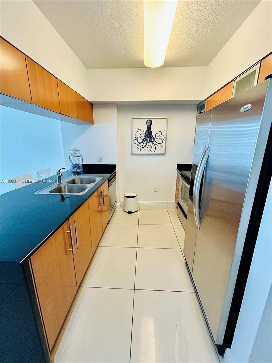 Miami, FL 33132,1750 N Bayshore Dr #3609