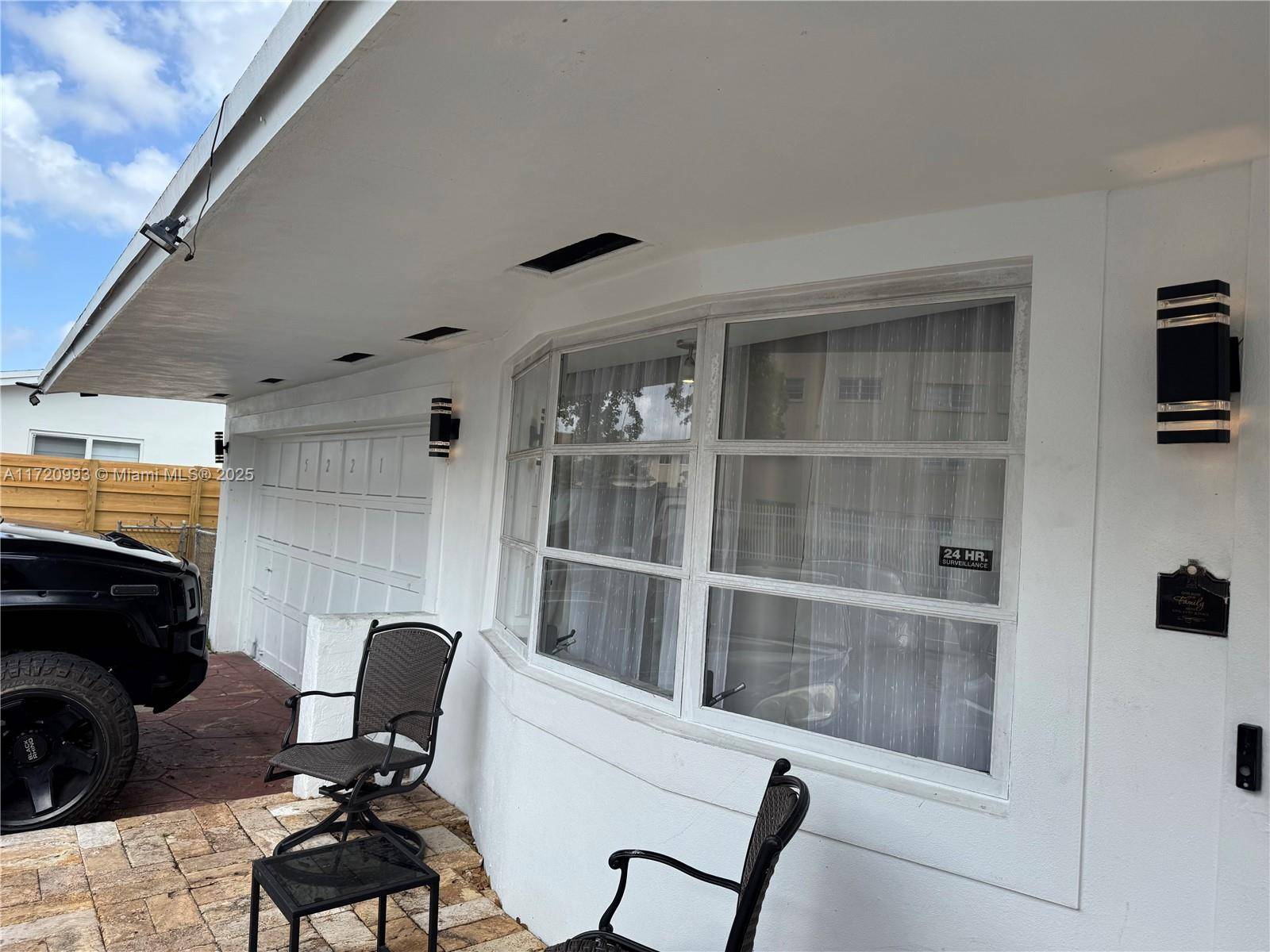 Hollywood, FL 33021,5221 Washington St