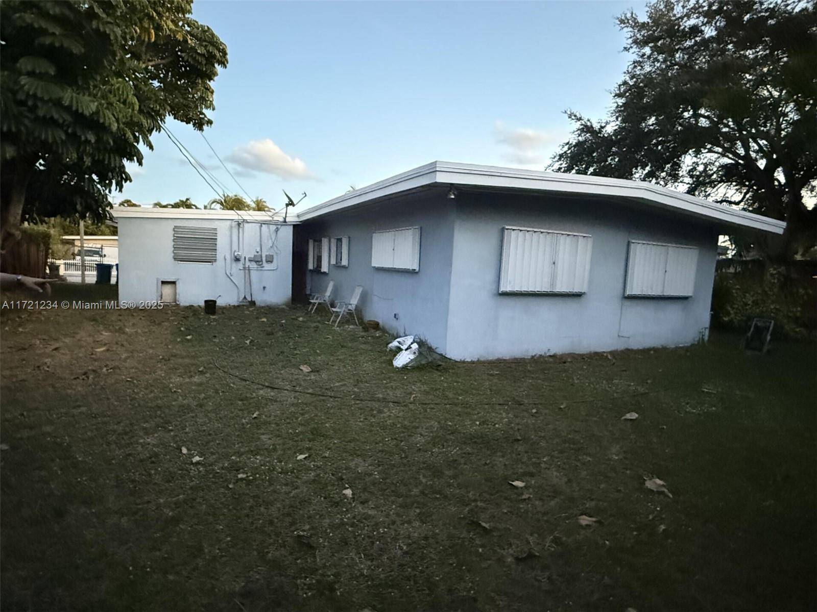 North Miami Beach, FL 33179,2055 NE 186th Dr