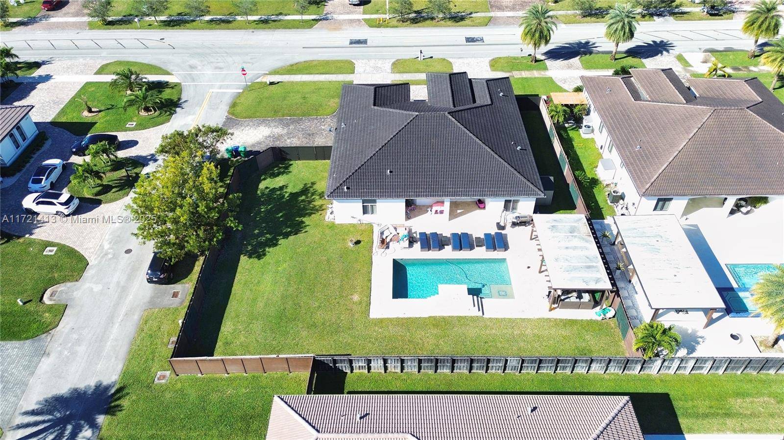 Miami, FL 33177,21021 SW 132nd Ave