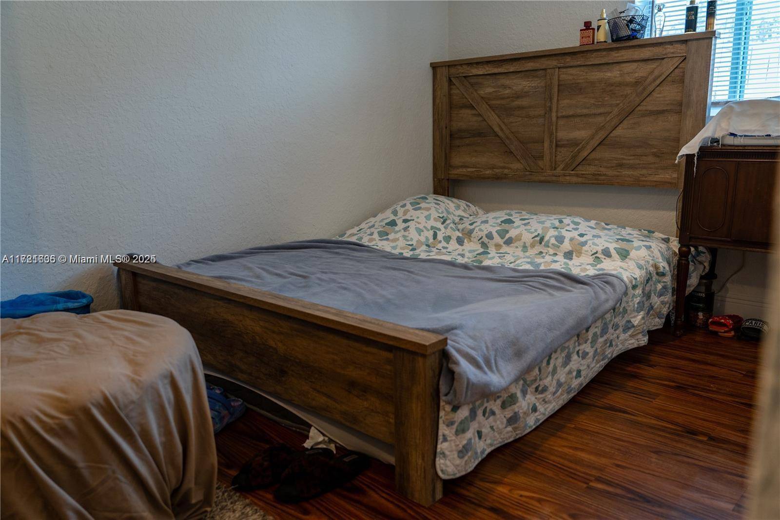 Oakland Park, FL 33334,3561 NE 13th Ave