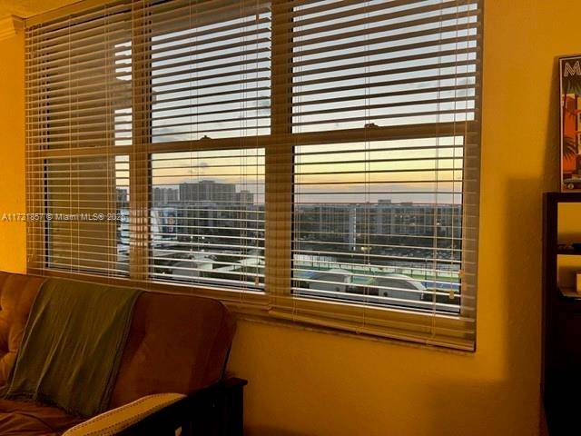 Hollywood, FL 33019,2501 S Ocean Dr #1032