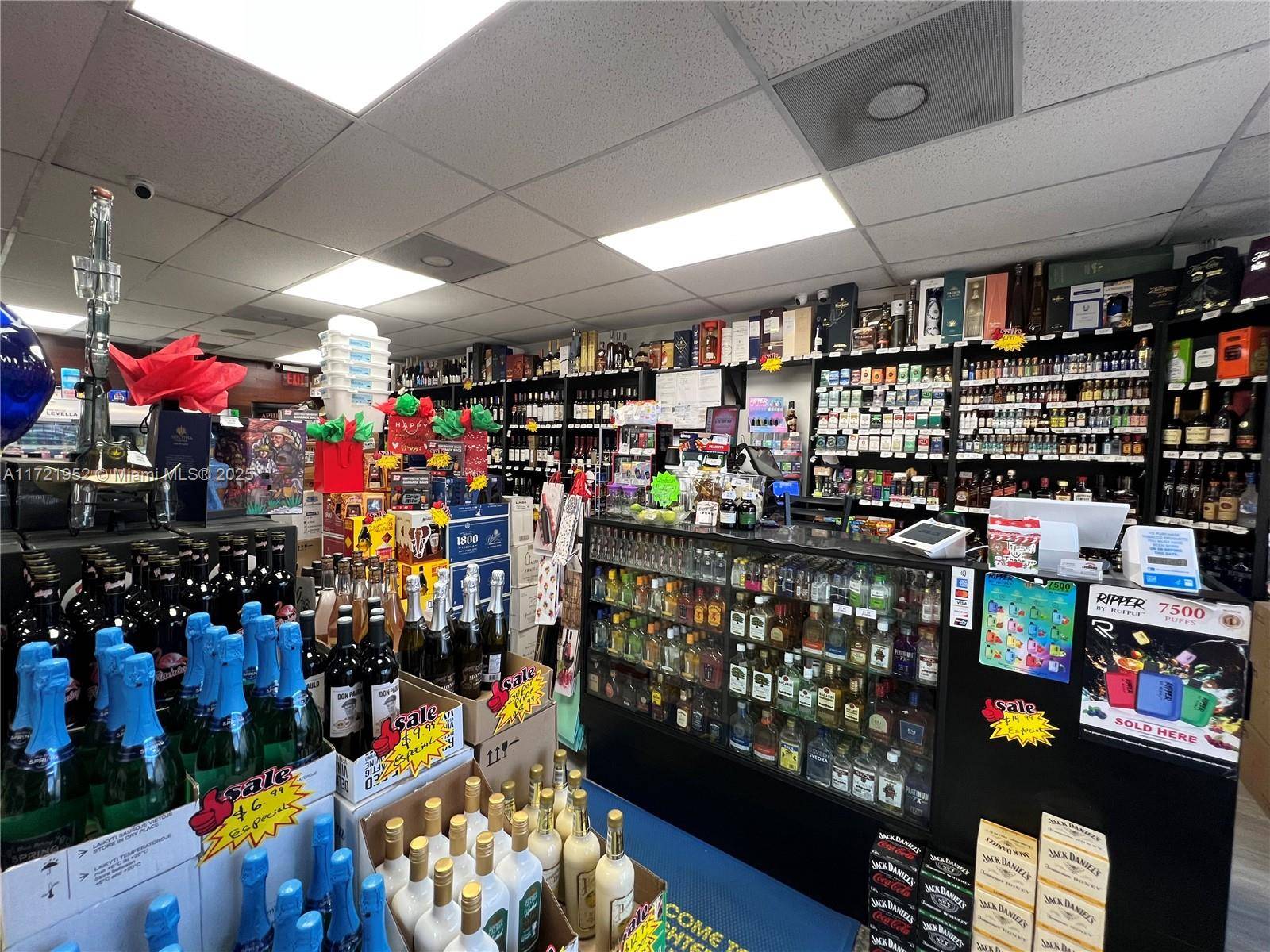 Miami, FL 33128,425 NW 12TH AV