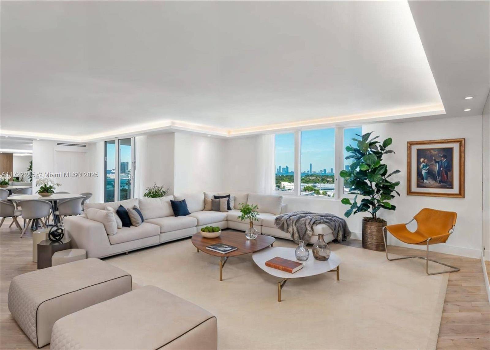 Miami Beach, FL 33139,2301 Collins Ave #1432