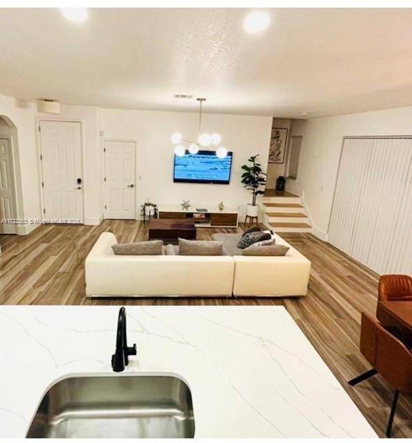 Orlando, FL 34746,700 LAS FUENTES DR