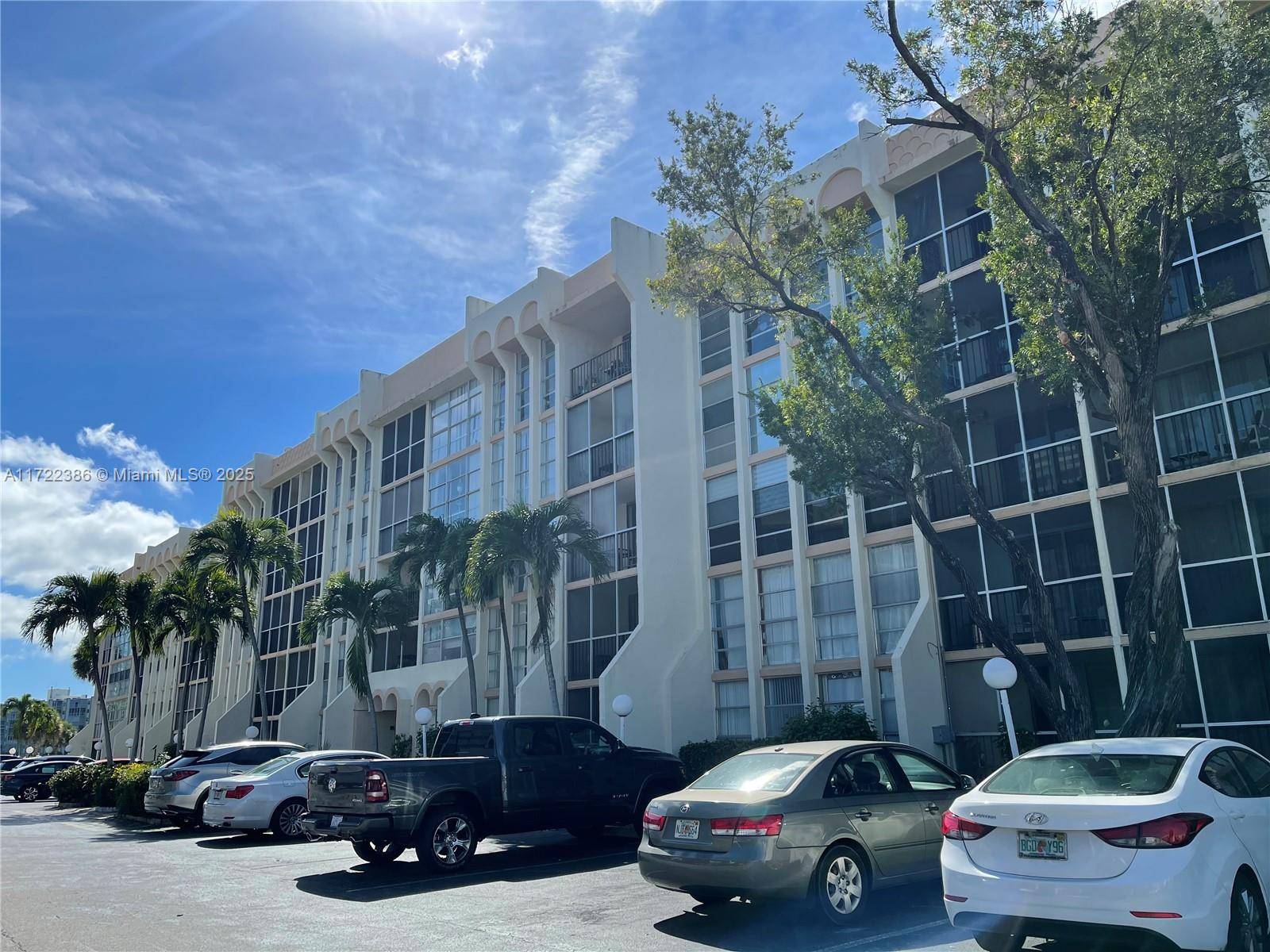 Hallandale Beach, FL 33009,601 Three Islands Blvd #314