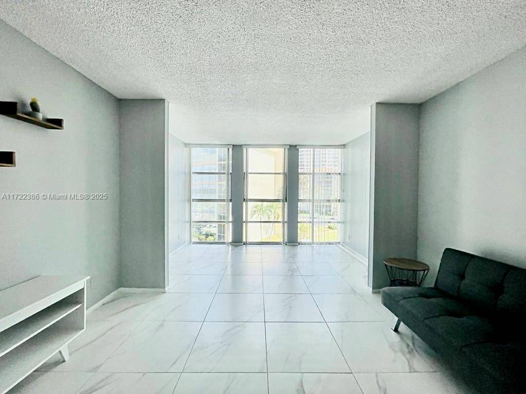 Hallandale Beach, FL 33009,601 Three Islands Blvd #314