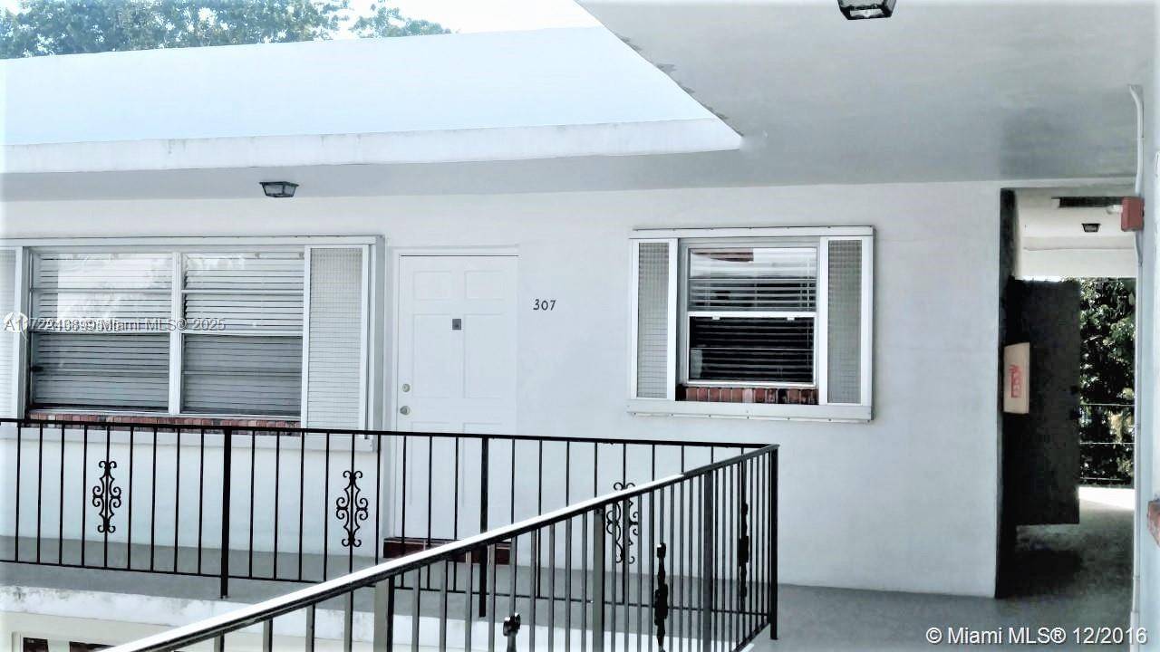Fort Lauderdale, FL 33304,2340 NE 9th St #307