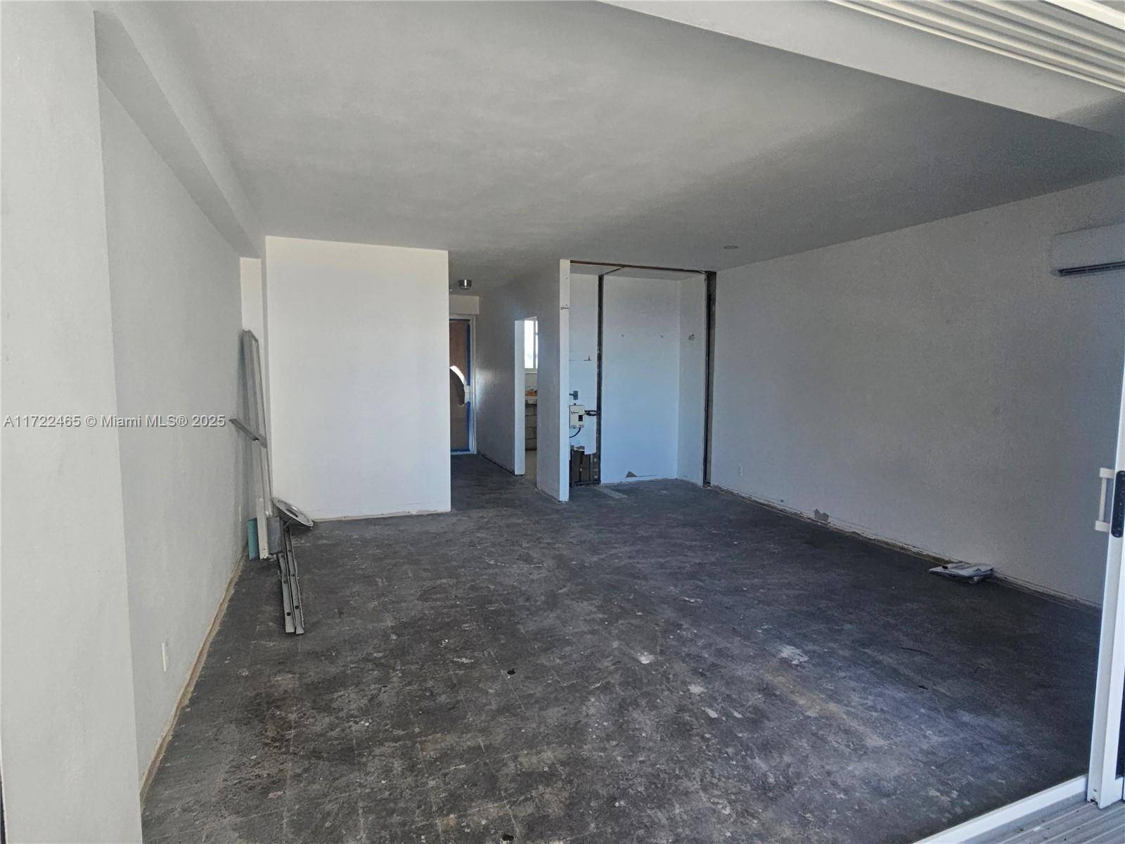 Fort Lauderdale, FL 33316,1900 S Ocean Dr #1107