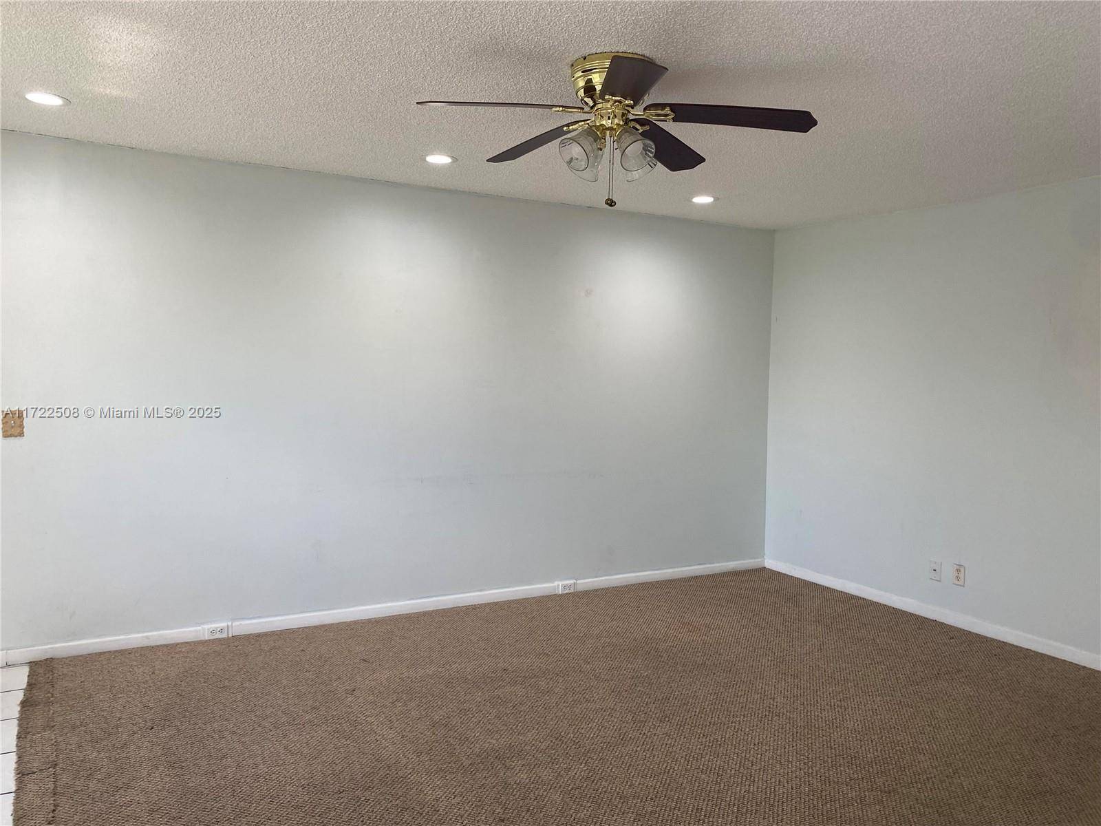 Pembroke Pines, FL 33027,150 SW 134th Way #314R