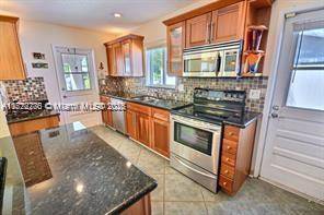 Fort Lauderdale, FL 33334,5736 NE 17th Ave #N/A