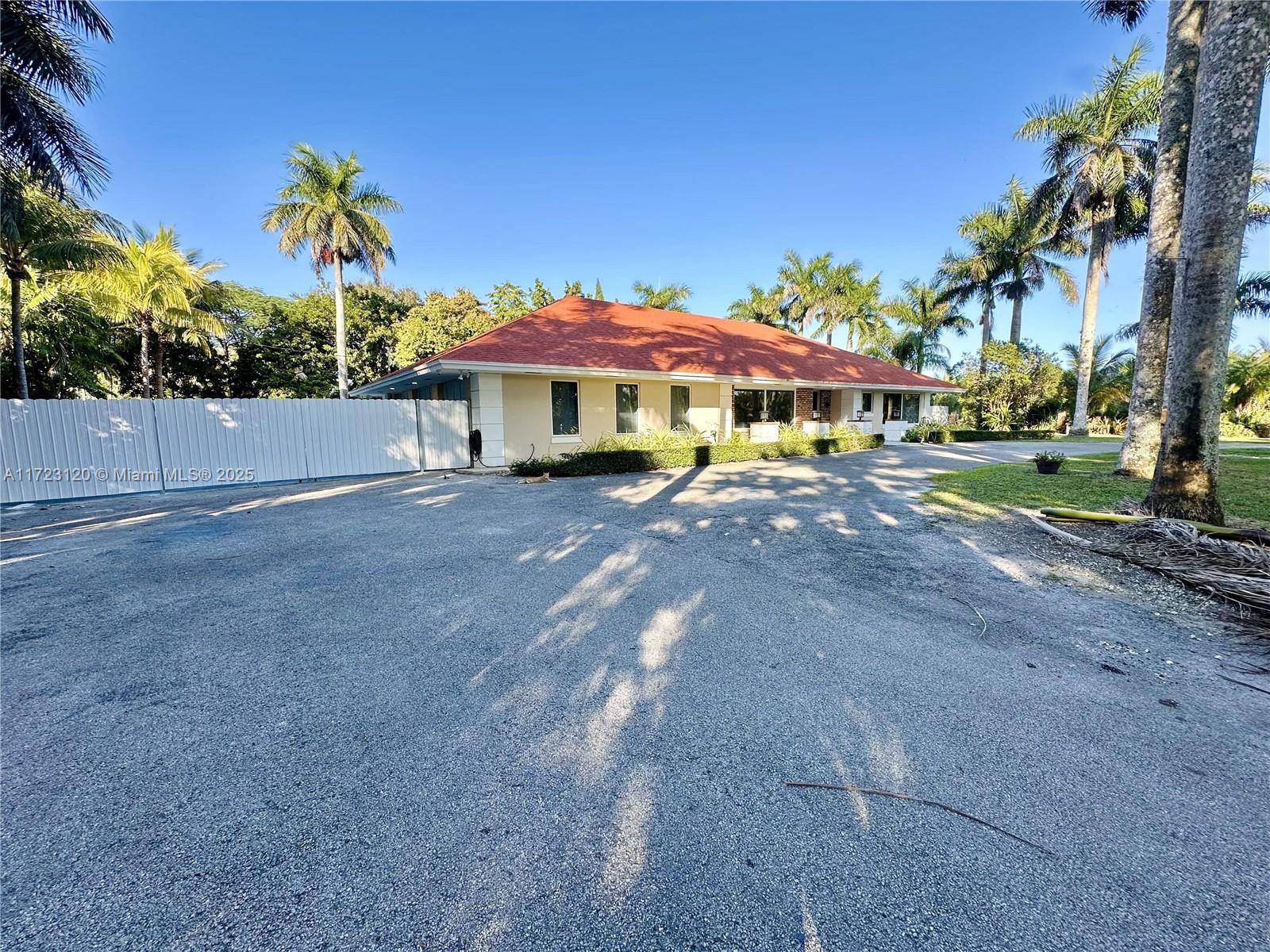 Homestead, FL 33031,16455 SW 236th St #1