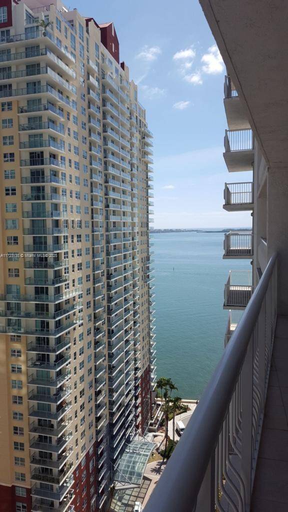 Miami, FL 33131,1200 Brickell Bay Dr #2506