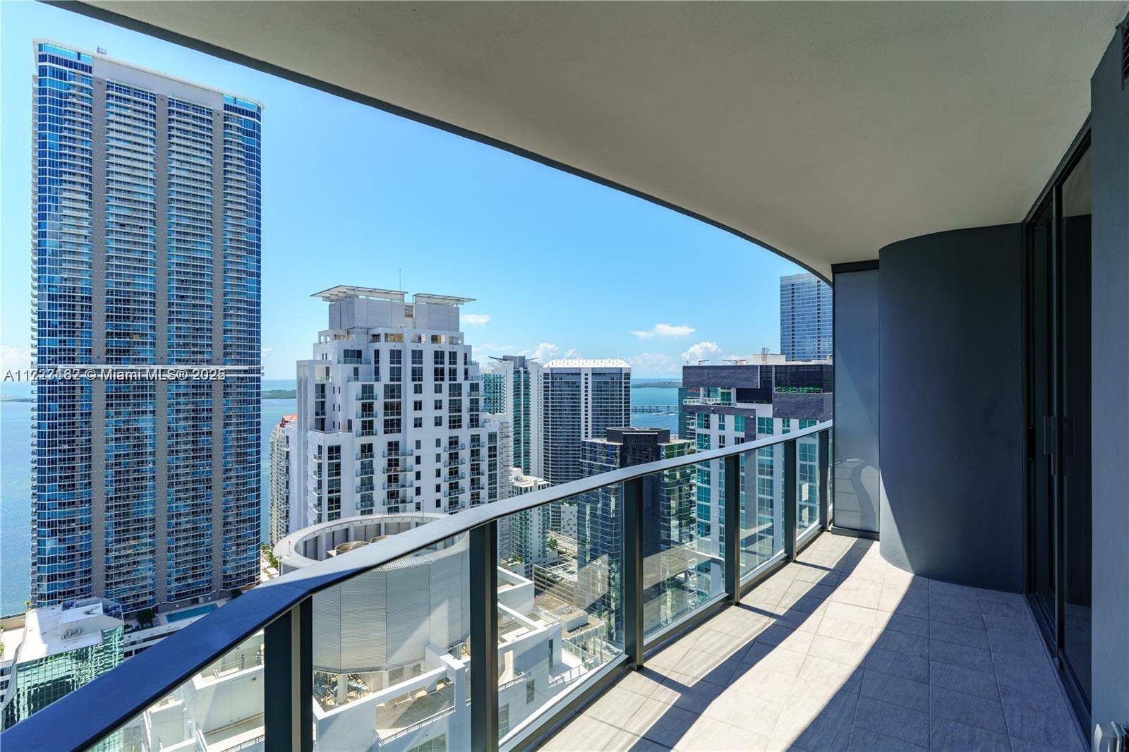 Miami, FL 33131,1000 Brickell Plz #4703