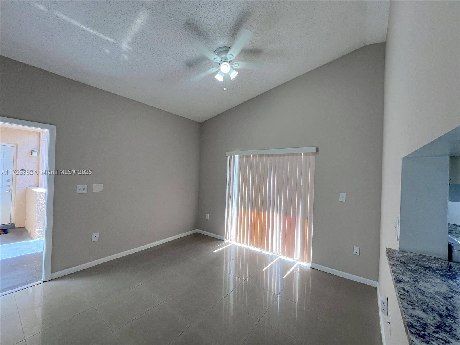 Pembroke Pines, FL 33024,1881 NW 96 #7c