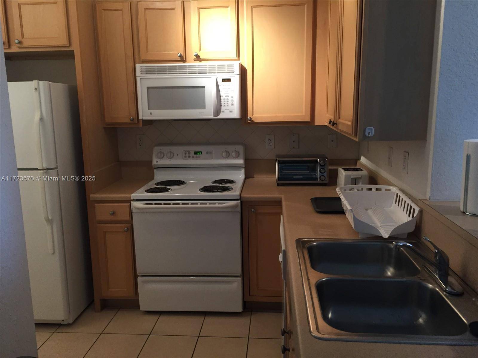 South Miami, FL 33143,6001 SW 70TH ST #503