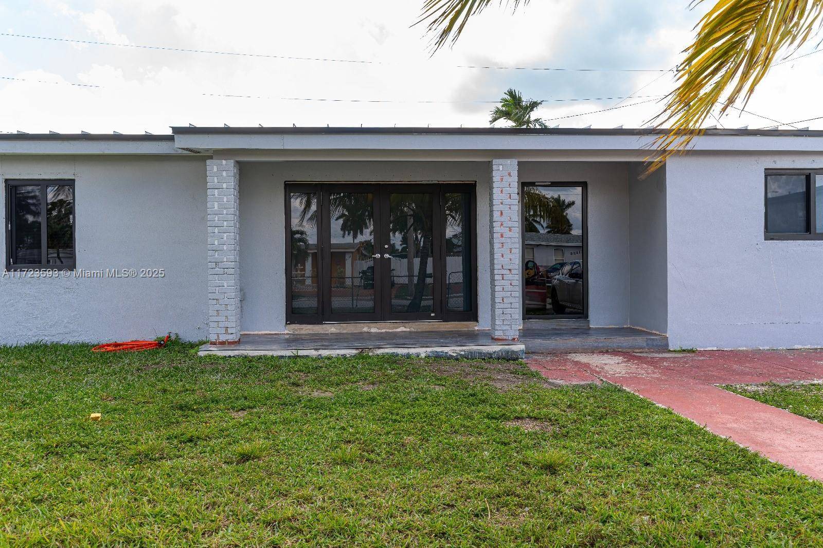 Miami, FL 33165,11110 SW 48th St