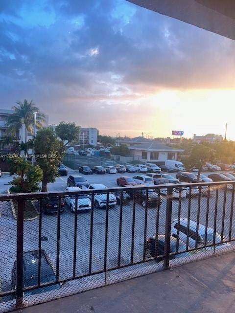 Hialeah, FL 33012,5775 W 20th Ave #310