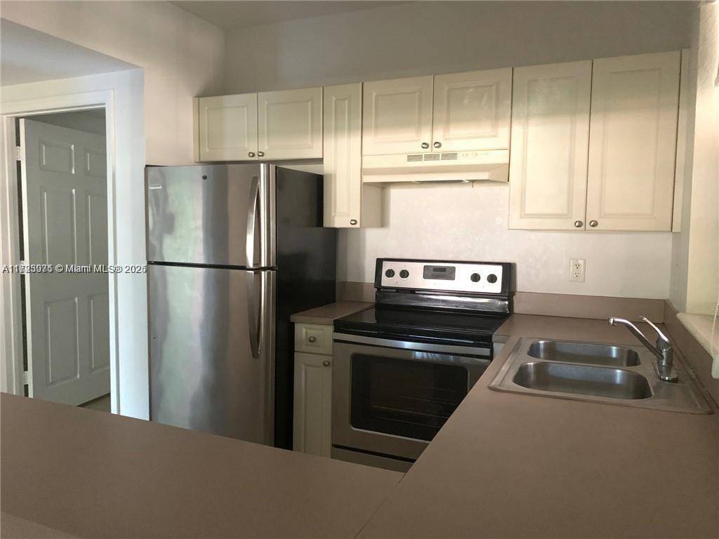 Coral Springs, FL 33067,6776 W Sample Rd #6776