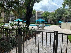 Hollywood, FL 33021,2802 N 46th Ave #B319