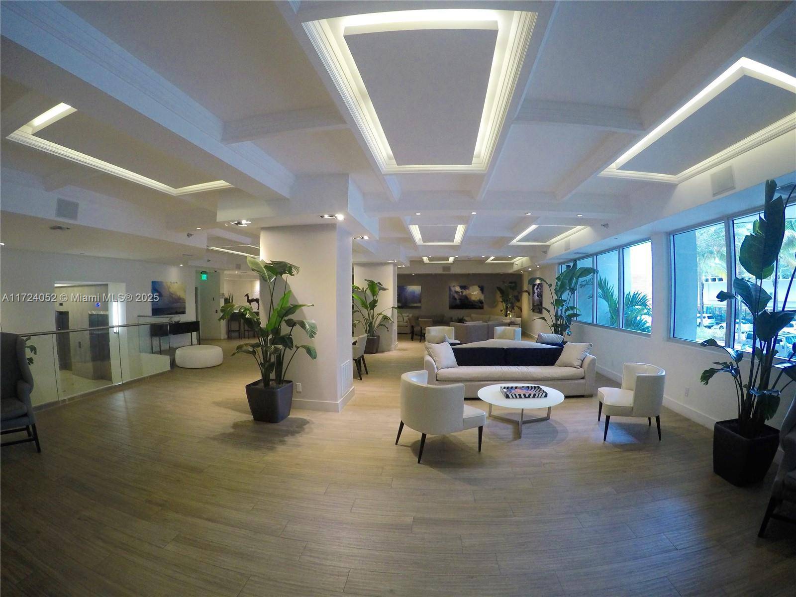Miami Beach, FL 33139,100 Lincoln Rd #602